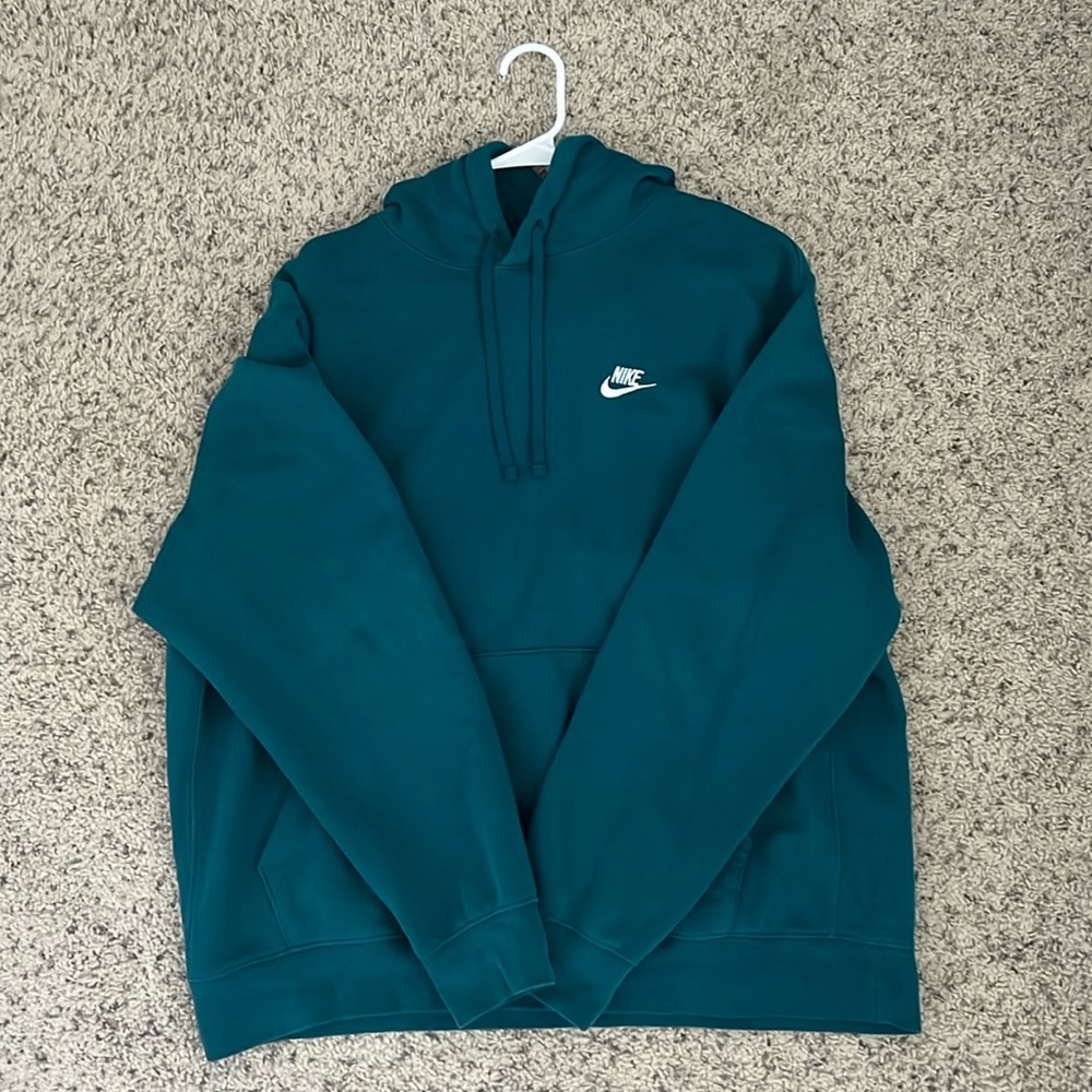 ⭐️ GREAT CONDITION ⭐️ , GENTLY WORN/USED MENS XL TEAL NIKE PULLOVER HOODIE